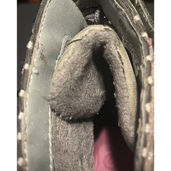 J-41 Srina Vegan Faux Fur Gray Ankle Lace Up Boots Jeep Traction Women's Size 6 - Picture 16 of 16